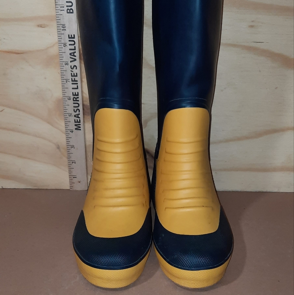 West Marine 16" Rubber Boots Size 5